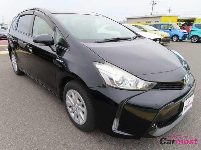 2015 Toyota PRIUS α CN F26-J04 (Reserved)