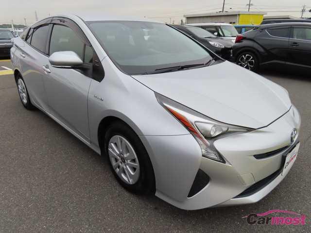 2017 Toyota PRIUS CN F26-J20 (Reserved)