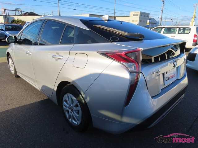 2016 Toyota PRIUS CN F27-K17 Sub3