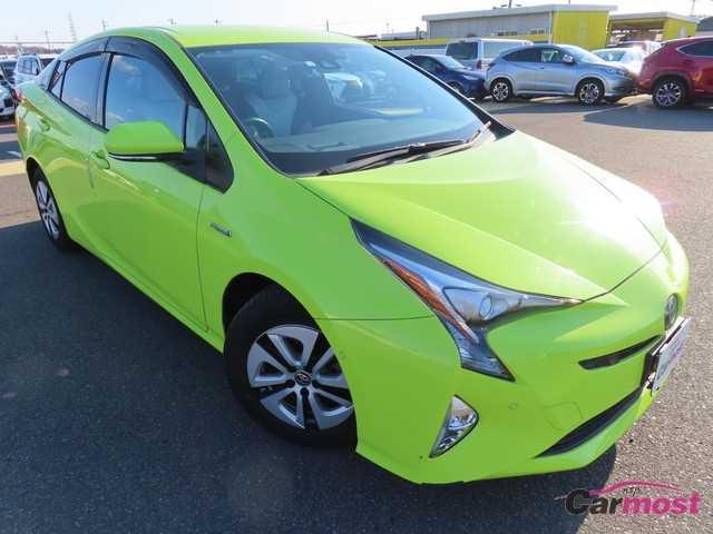 2018 Toyota PRIUS CN F29-L79