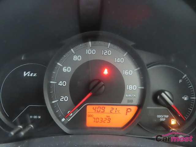 2017 Toyota Vitz CN G01-E89 Sub9