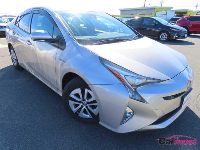 2017 Toyota PRIUS CN G02-A58 (Reserved)