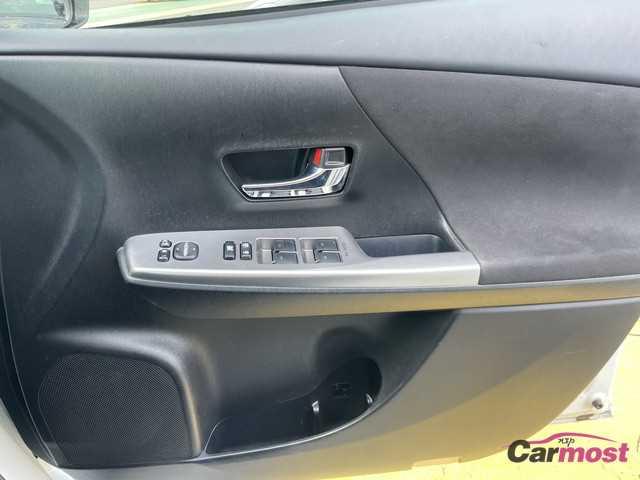 2020 Toyota PRIUS α CN G02-F56 Sub19