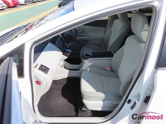 2014 Toyota PRIUS α CN G03-A02 Sub19