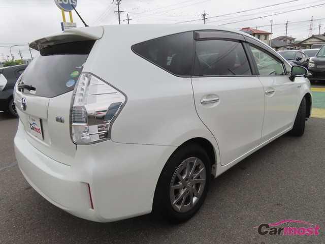2014 Toyota PRIUS α CN G07-D89 Sub1