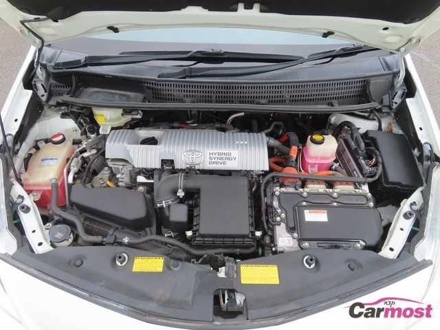 2014 Toyota PRIUS α CN G07-D89 Sub5