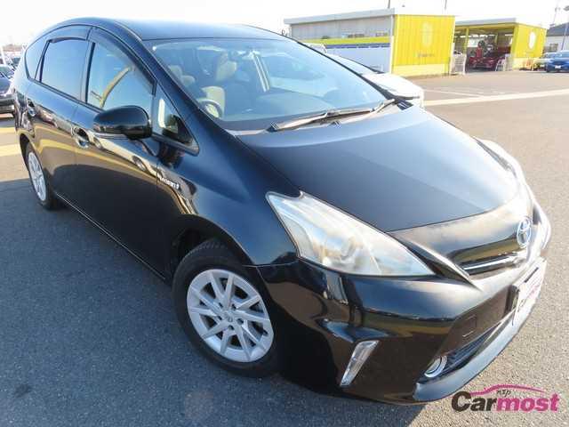 2012 Toyota PRIUS α CN G10-B06