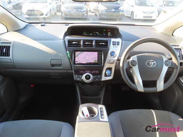 2012 Toyota PRIUS α CN G10-B06 Sub9