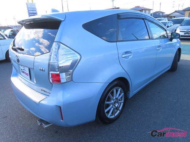 2012 Toyota PRIUS α CN G10-B69 Sub1