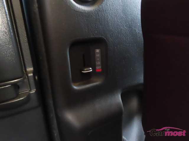2017 Toyota Hiace Van CN G13-F63 Sub15