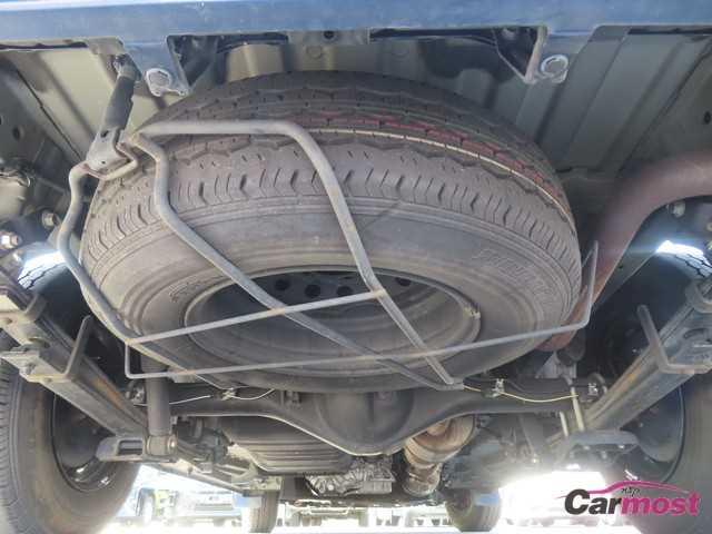 2017 Toyota Hiace Van CN G13-F63 Sub28