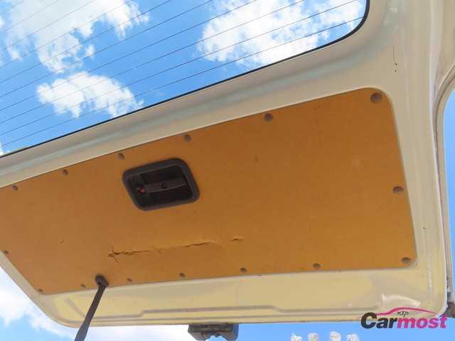 2016 Toyota Hiace Van CN G15-E93 Sub23