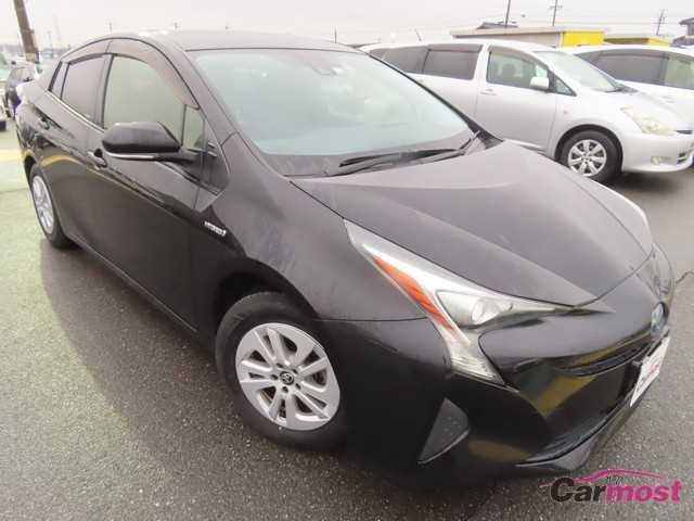 2018 Toyota PRIUS CN G19-B31