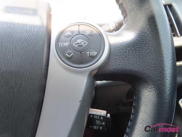 2012 Toyota PRIUS α CN G19-F16 Sub14