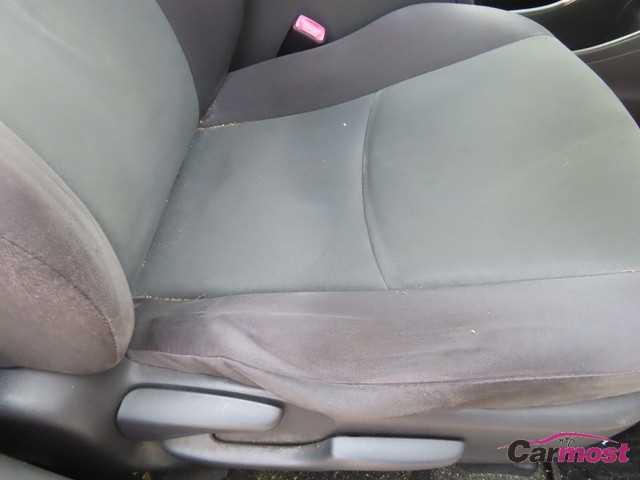 2012 Toyota PRIUS α CN G19-F16 Sub18