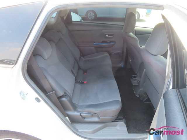 2012 Toyota PRIUS α CN G19-F16 Sub19