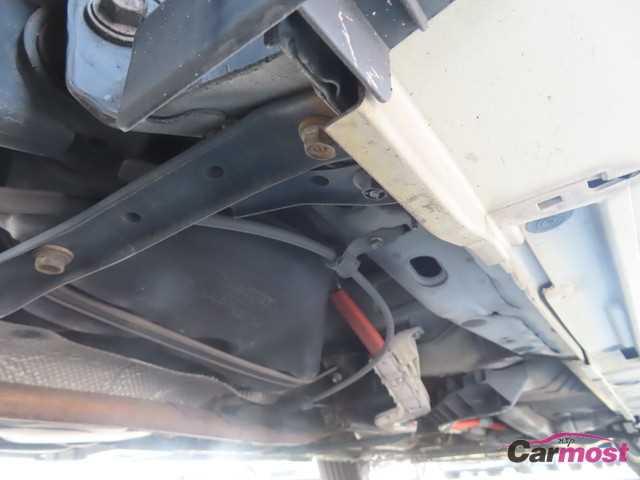 2012 Toyota PRIUS α CN G19-F16 Sub25