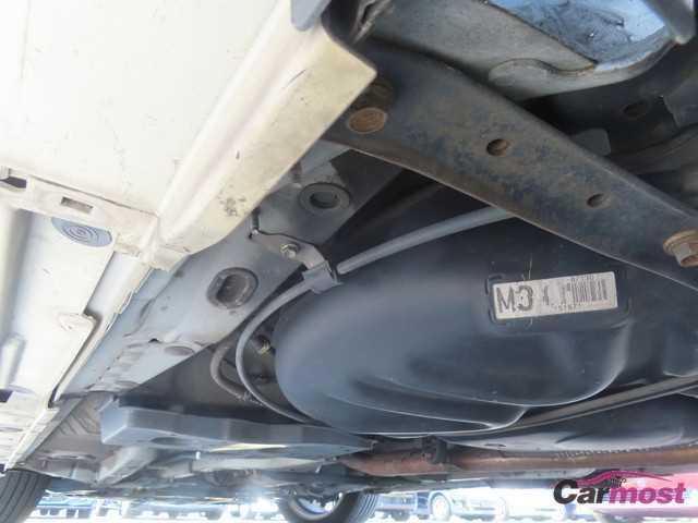2012 Toyota PRIUS α CN G19-F16 Sub27