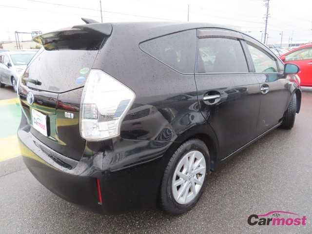 2013 Toyota PRIUS α CN G21-B27 Sub1