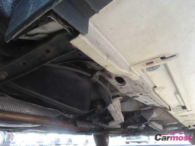 2012 Toyota PRIUS α CN G24-E81 Sub25