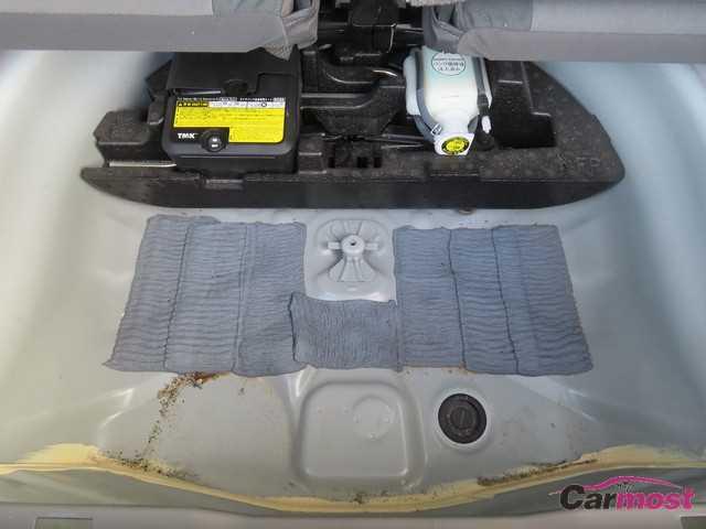 2013 Toyota PRIUS α CN G25-F01 Sub23
