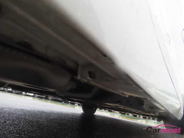 2010 Toyota Mark X CN G26-D27 Sub6